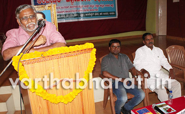 ದೇಶದ ಎಲ್ಲ ಬಿಕ್ಕಟ್ಟಿಗೆ ಪ್ರಭುತ್ವ ಸಮಾಜವಾದ ಪರಿಹಾರ: ಶಿವಸುಂದರ್